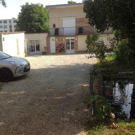 Studio Fond De Jardin Palaiseau Buitenkant foto