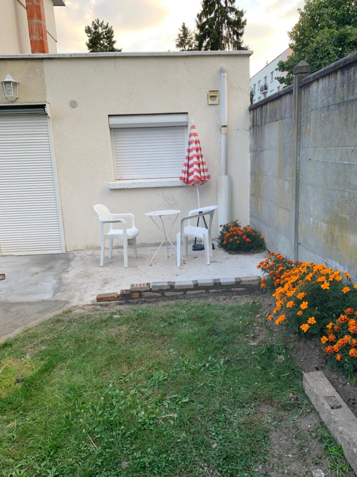 Studio Fond De Jardin Palaiseau Buitenkant foto